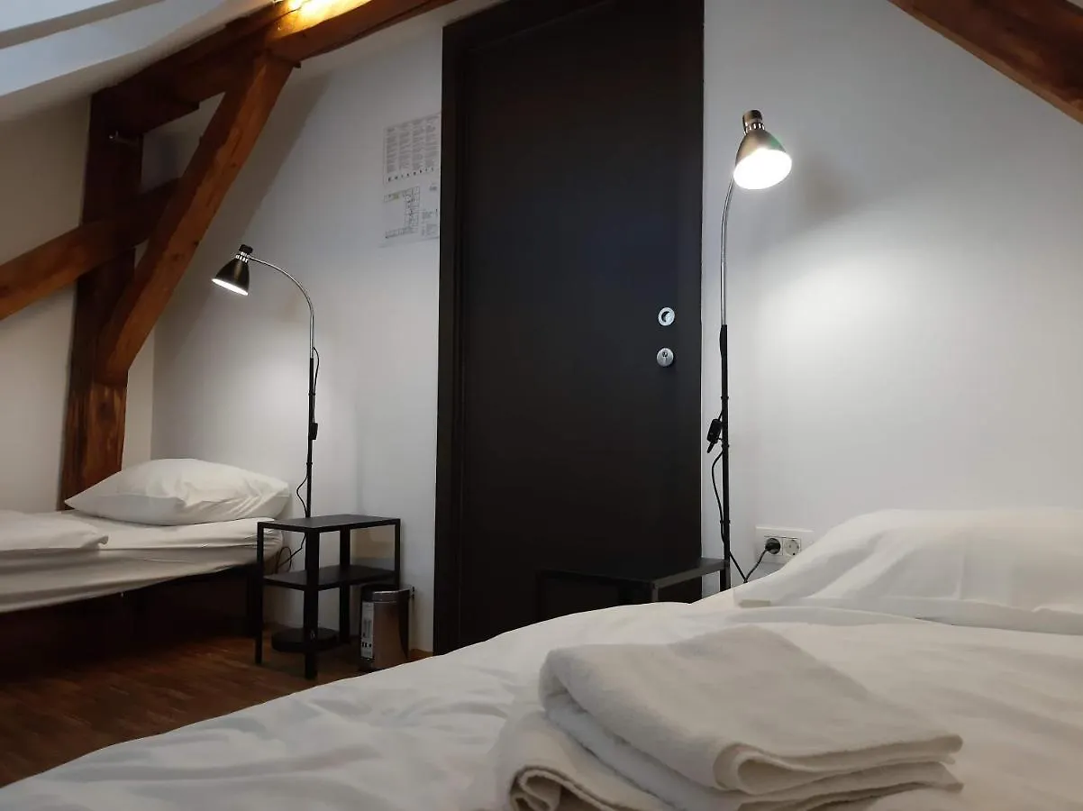 Bed & Breakfast Atticus Ljubljana 2*,  Slovenia